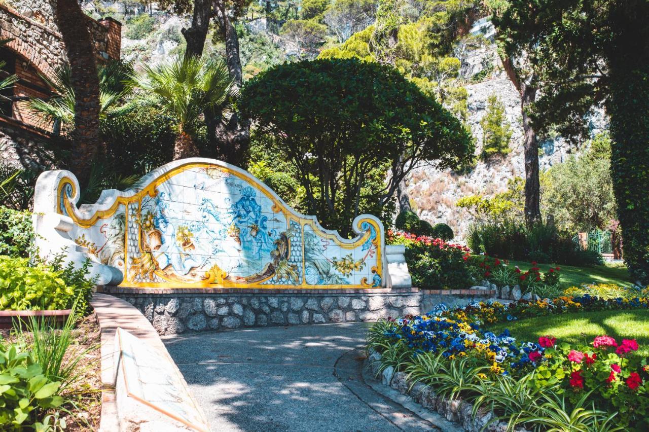 カプリ Parco Augusto Bed & Breakfast エクステリア 写真