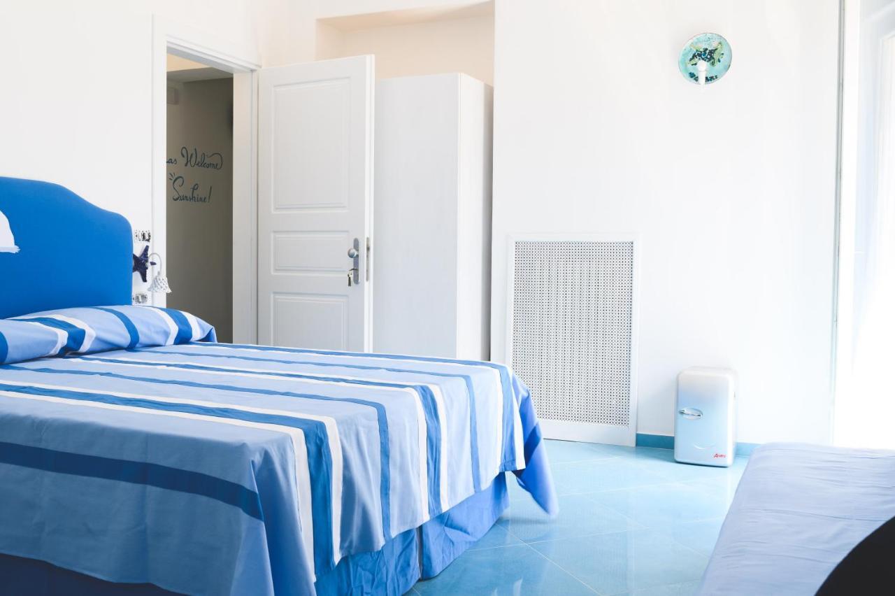 カプリ Parco Augusto Bed & Breakfast エクステリア 写真